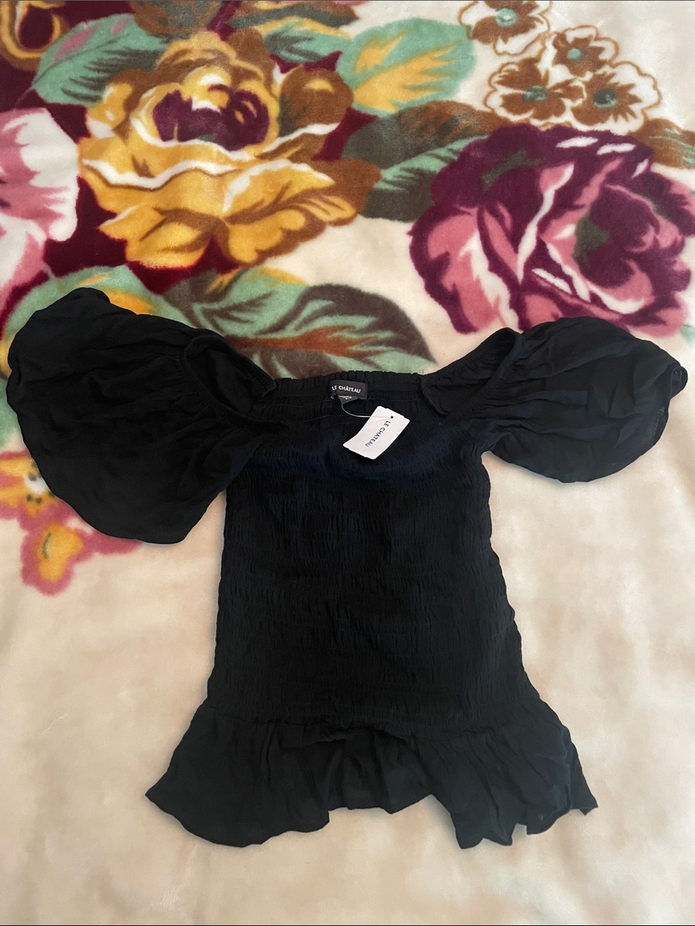 Le Chateau Black Off Shoulder Top Size SP